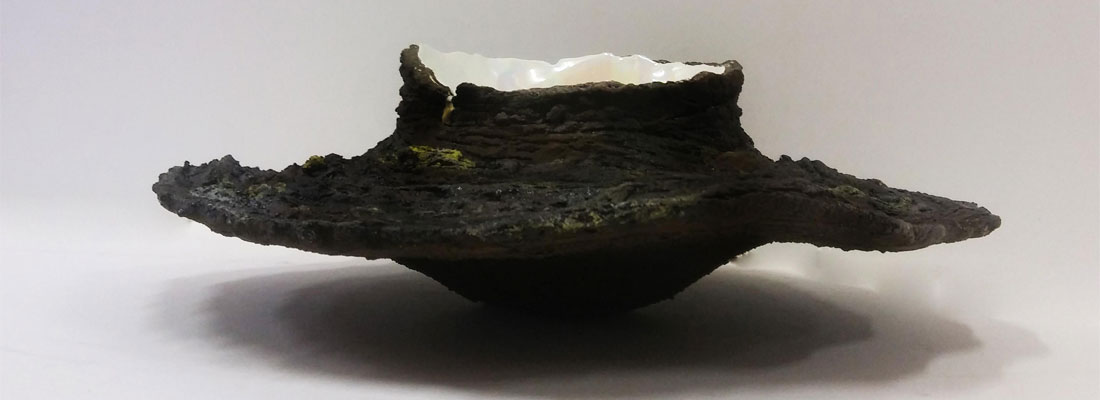 escultura de barro refractario