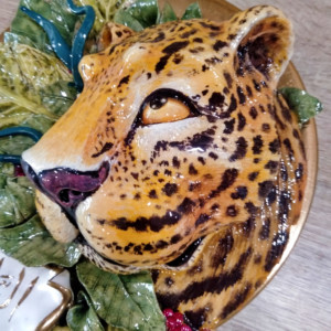 clases de cerámica leopardo en plato