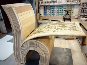 12 montaje silla de quijote en el taller de restauración de muebles Madrid